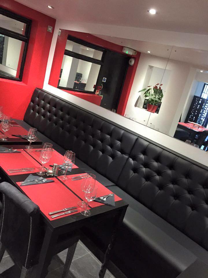 Commercial feature mirrors