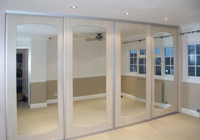Sliding wardrobe mirrors